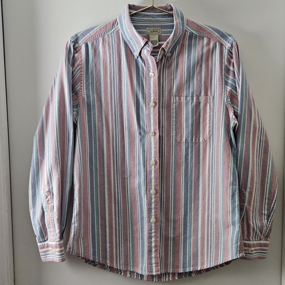 LL Bean Button Down Shirt Women's Medium